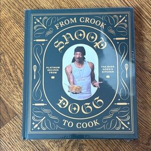 NEW Snoop Dogg Cookbook - From Crook to Cook